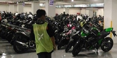 Parking available for two wheeler
